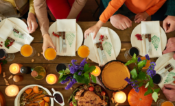 Navigating the Holidays: 5 Ways to Prioritize Self-Care Amidst Family Dynamics