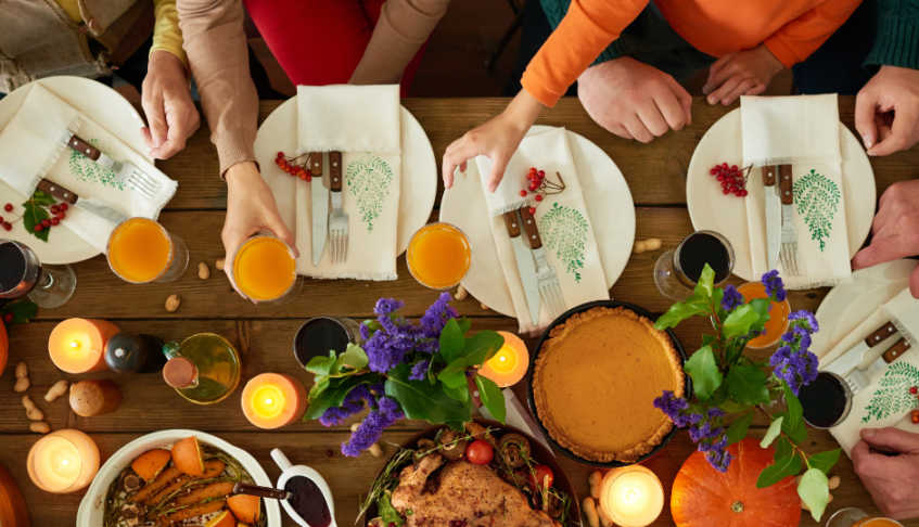 Navigating the Holidays: 5 Ways to Prioritize Self-Care Amidst Family Dynamics